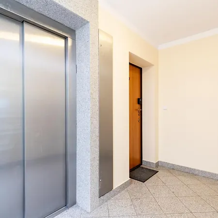 Zabiniec Paris Apartamento